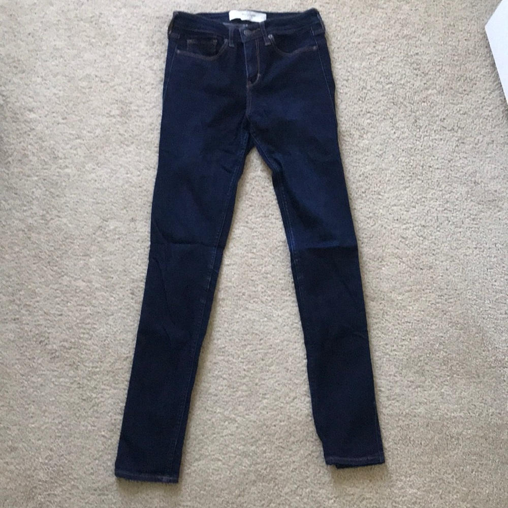 High waisted skinny jeans